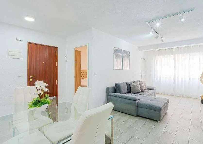 Apartment in Torrevieja (Centro) — 3