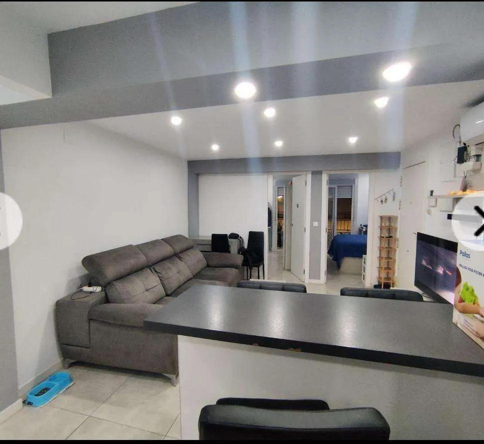 Apartment in Alicante (Carolinas Altas) — 4