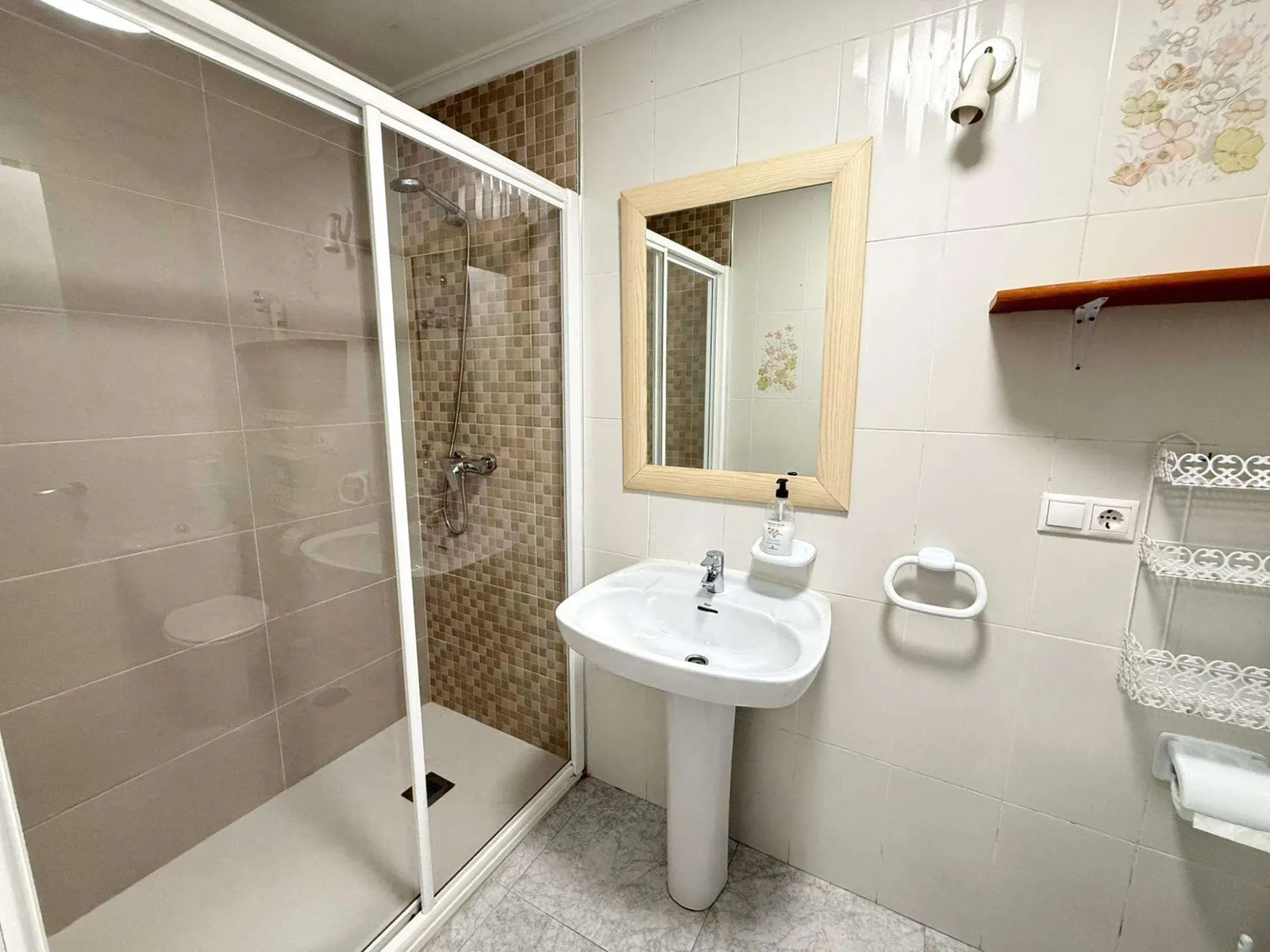 Studio apartment in Torrevieja (Playa del cura) — 2