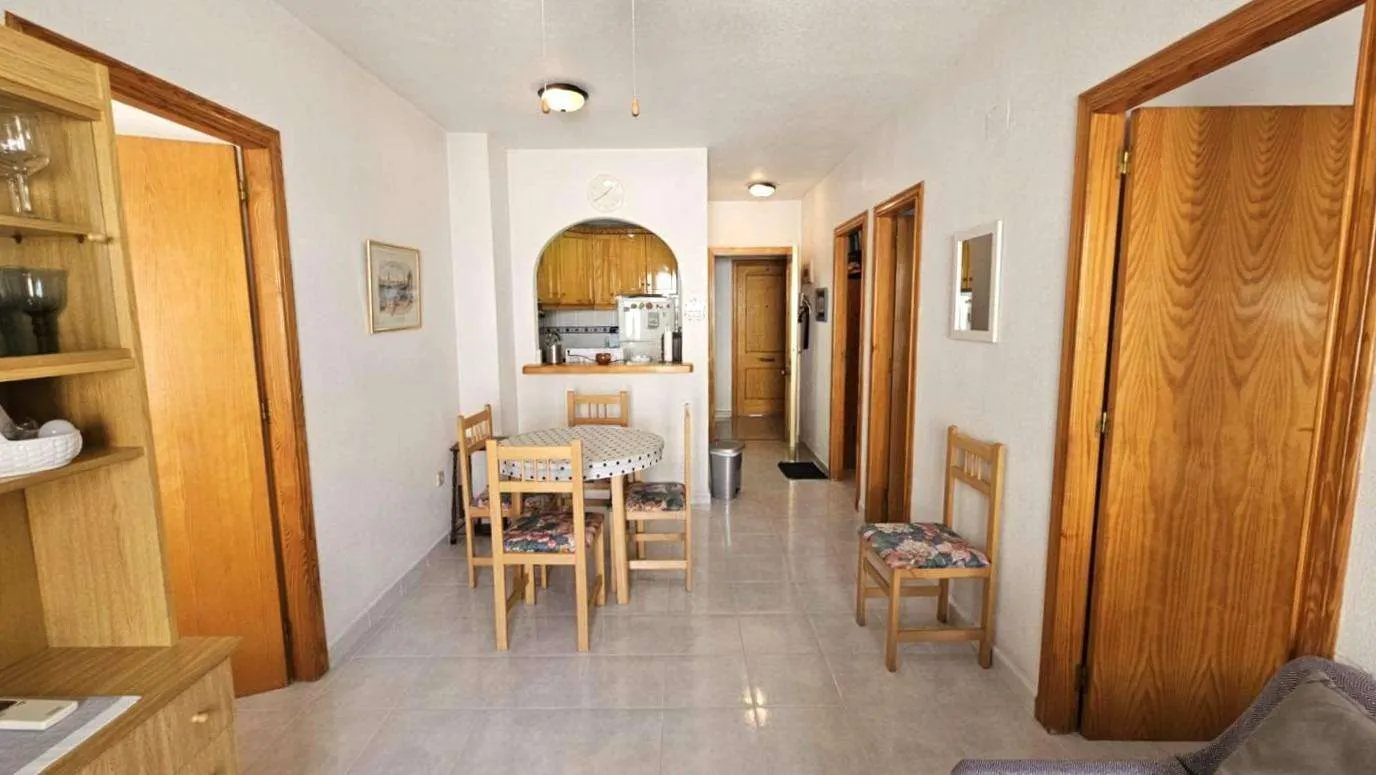 Apartment in Torrevieja (Acequion) — 2