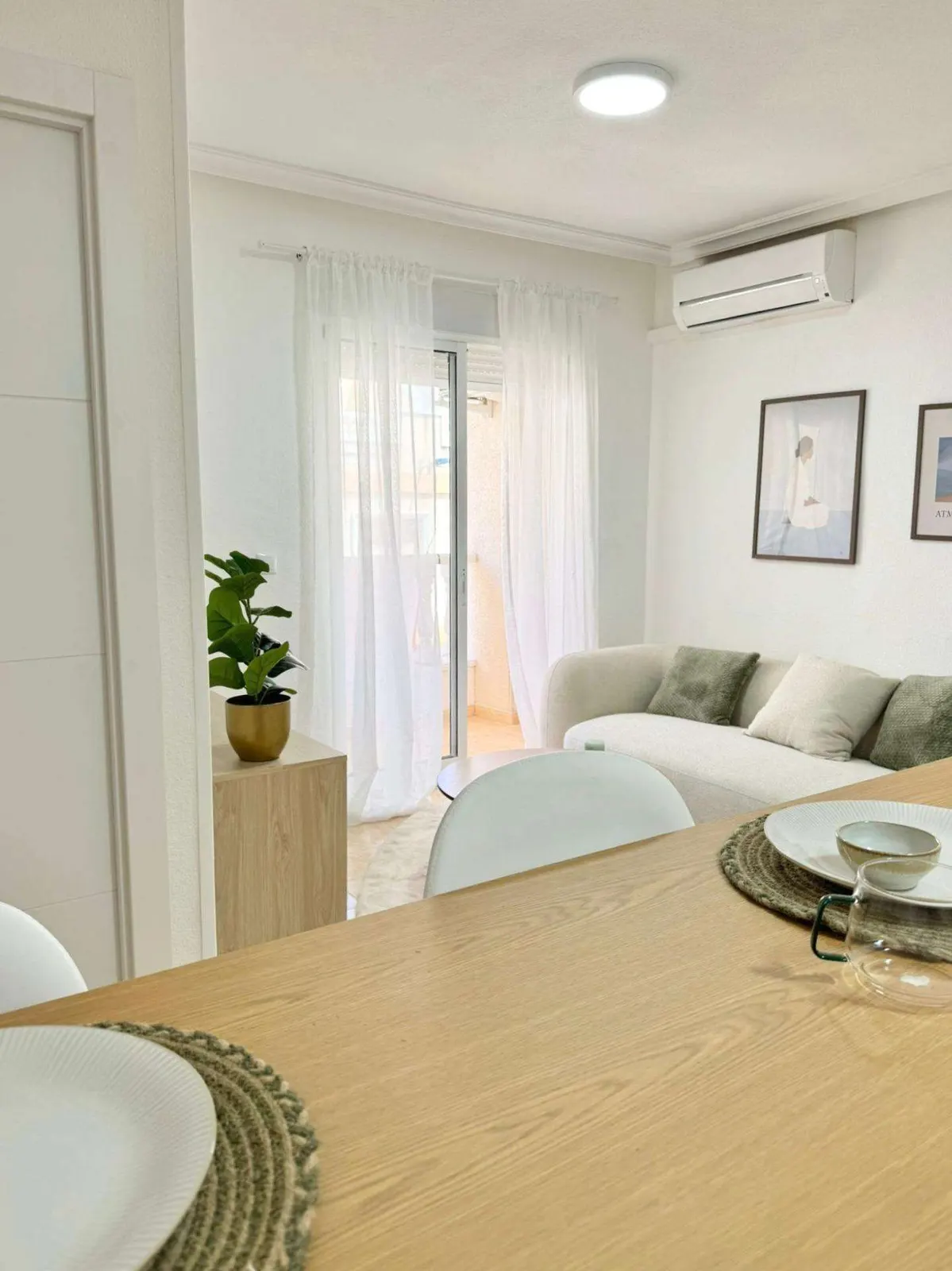 Apartment in Torrevieja (torrevieja) — 2