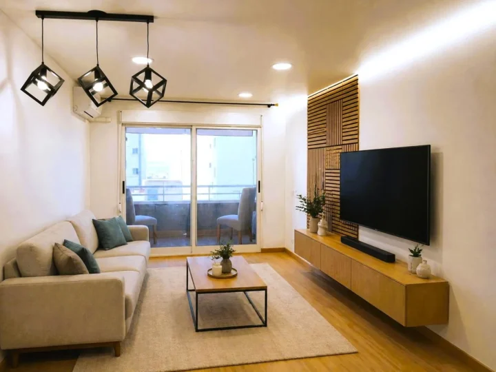 Renovated 1-bedroom apartment with a terrace in Torrevieja