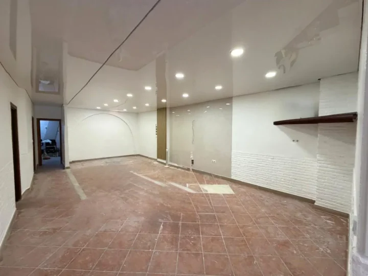 Spacious commercial space in Torrevieja