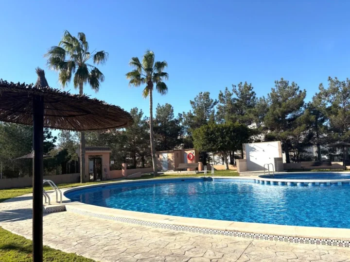 Bungalow in Orihuela Costa (Los Balcones)