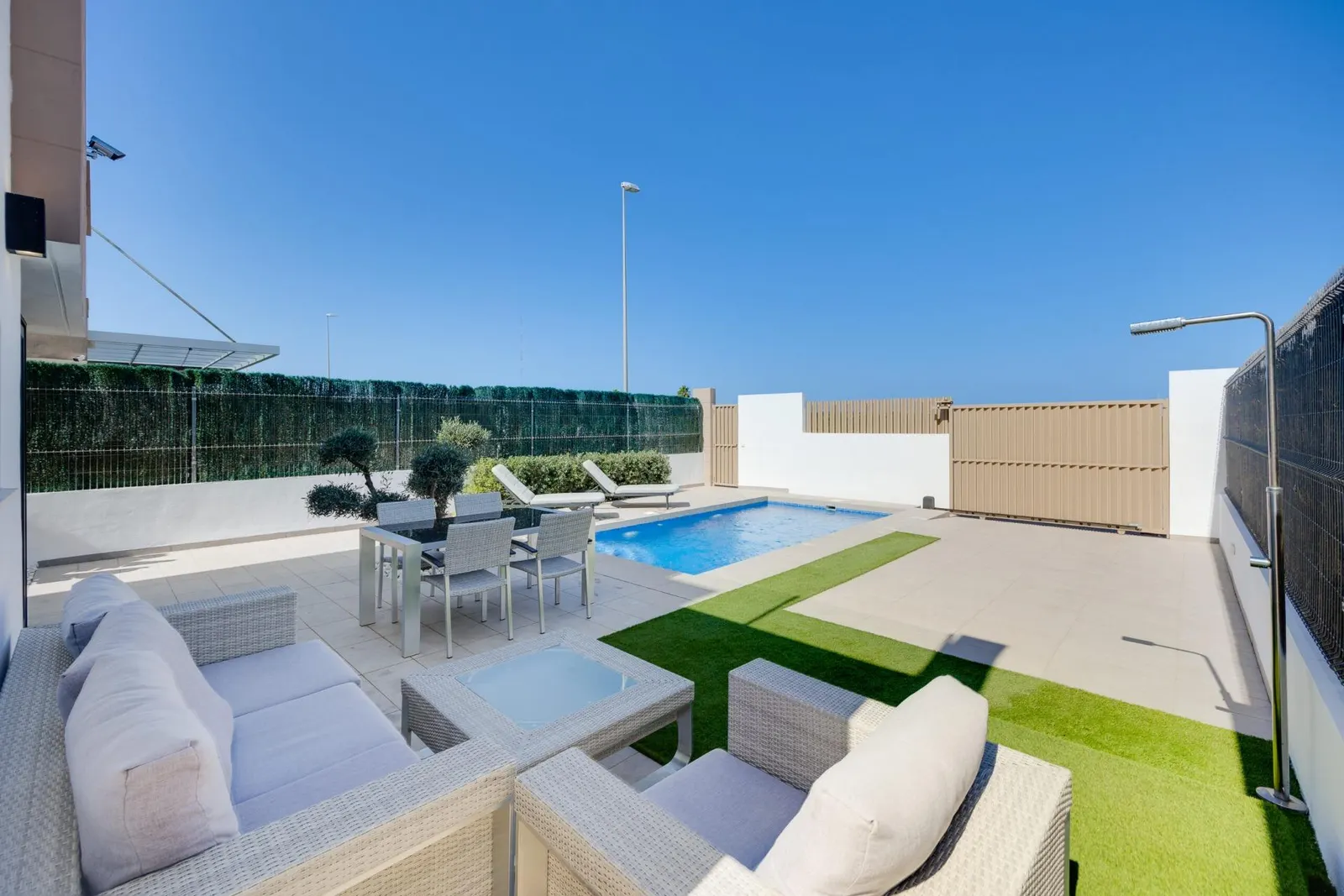 Villa in Guardamar del Segura (EL RASO) — 2