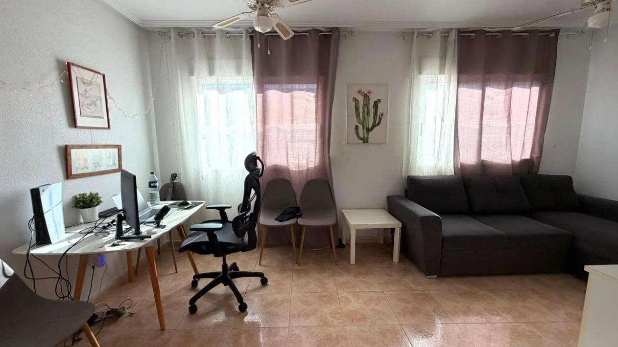 Apartment in Torrevieja (Parque de las Naciones) — 2