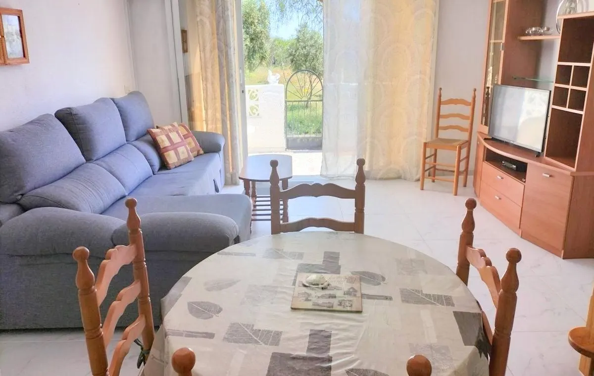 Bungalow in Torrevieja (La Siesta - El Salado - Torreta) — 2