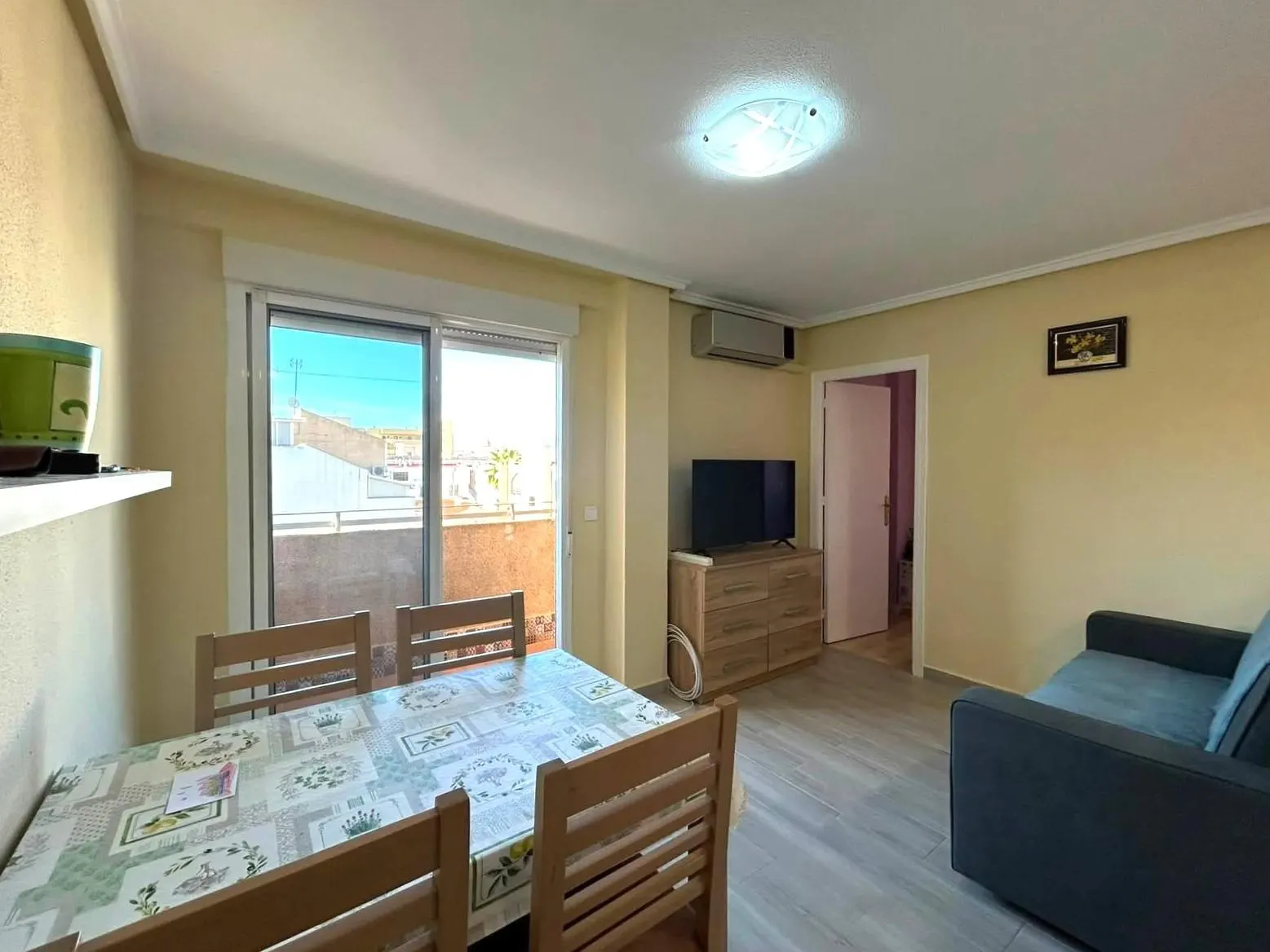Apartment in Torrevieja (Curva del Palangre) — 1