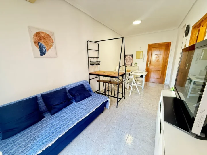 Apartment in Torrevieja (Playa de los Locos)