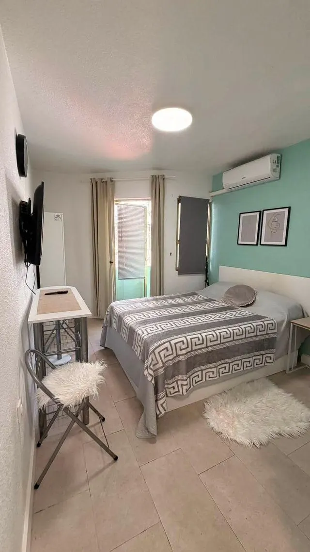Studio apartment in Torrevieja (torrevieja) — 2