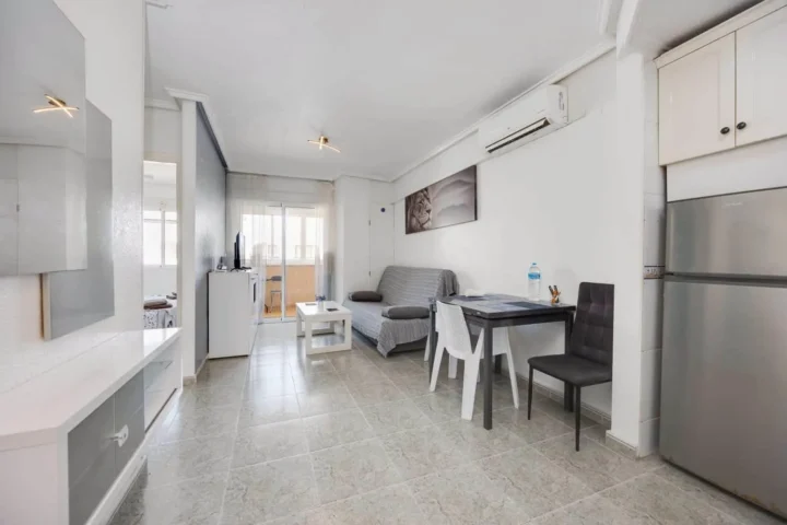 Apartment in Torrevieja (Playa de los Locos)