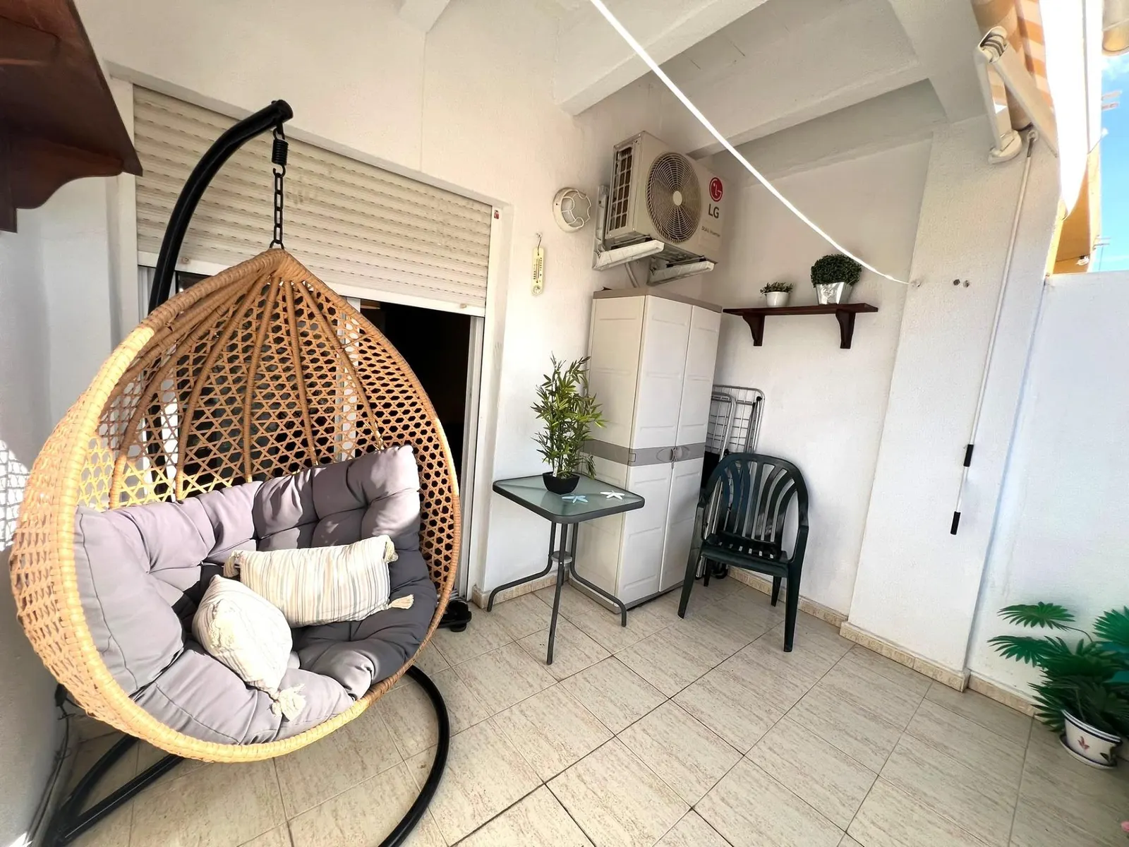 Apartment in Torrevieja (Playa del Cura) — 1