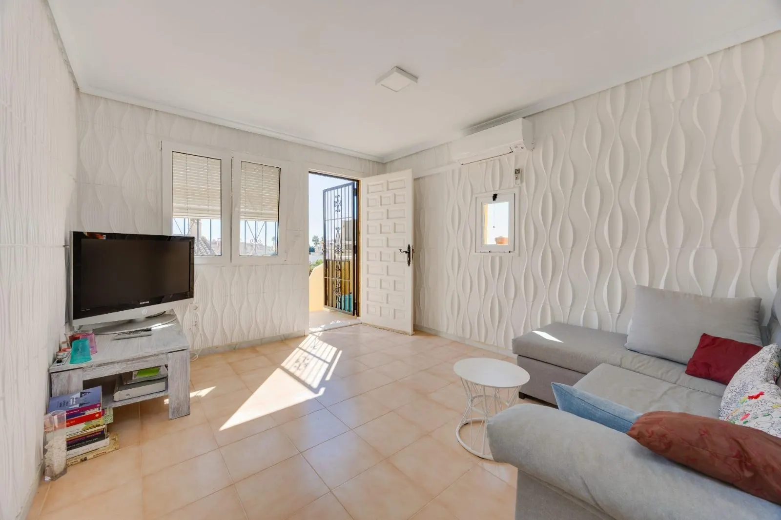 Townhouse in San Fulgencio (La marina) — 2