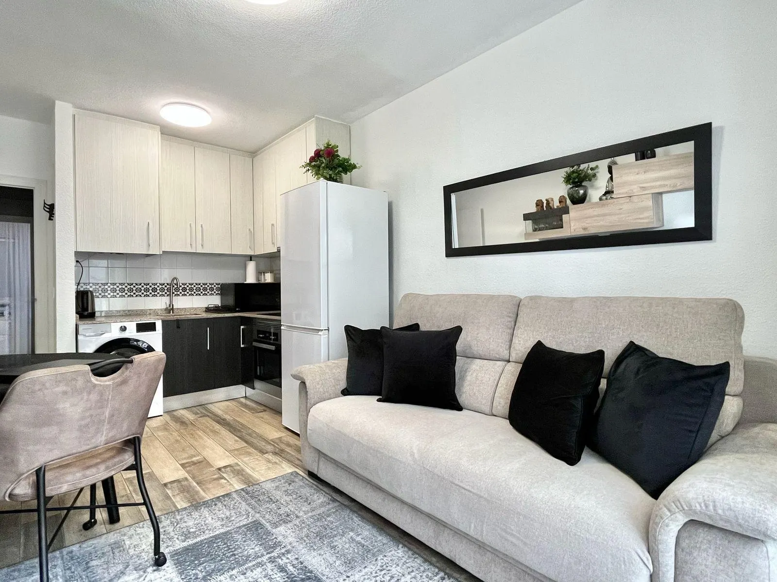 Apartment in Torrevieja (Calas blanca) — 2
