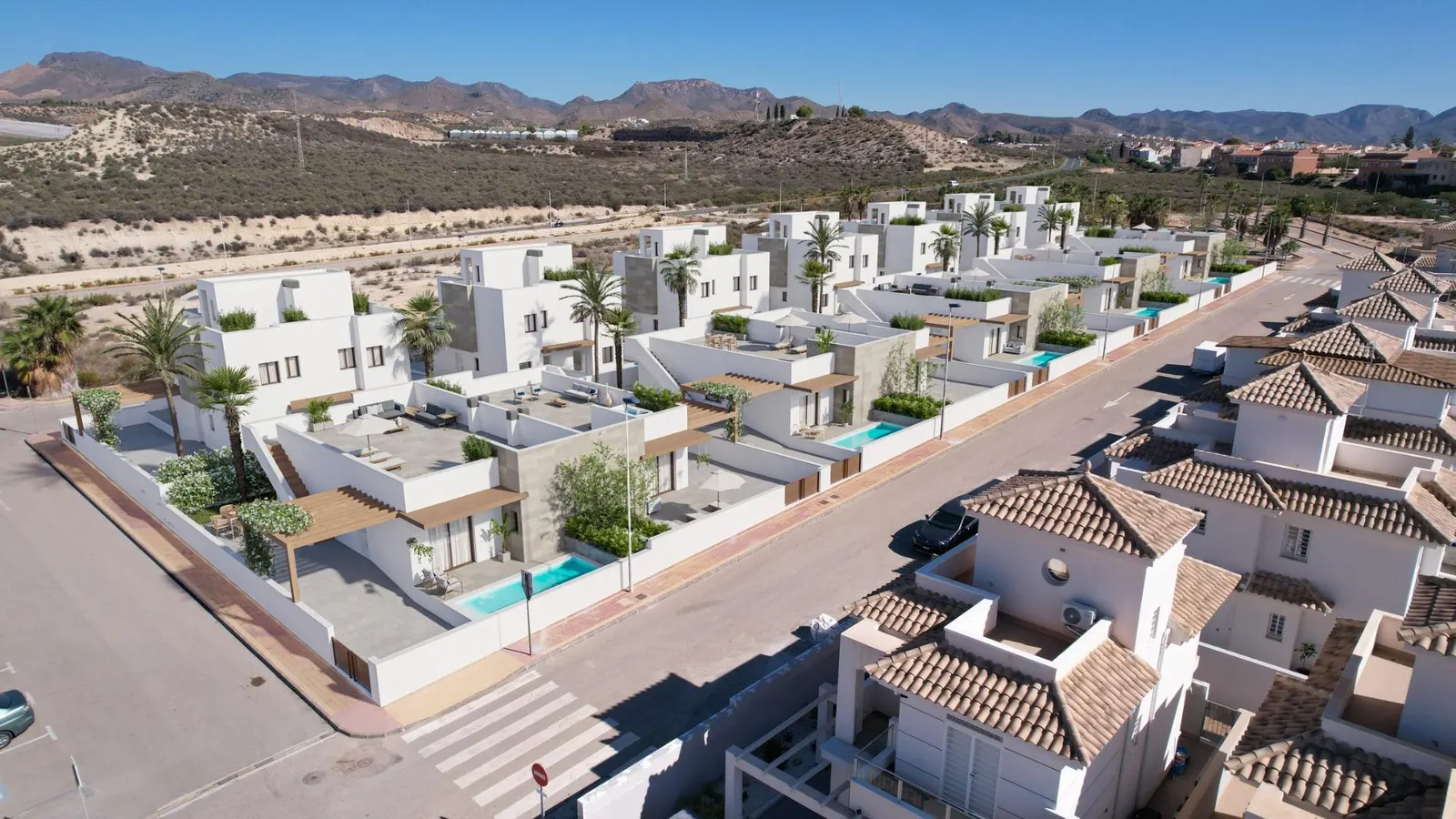 New Build Semi Detached Villas in Puerto de Mazarrón Close to the Beach — 1