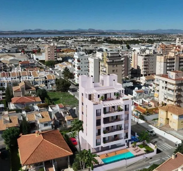 New Build Apartments with Communal Pool in Nueva Torrevieja — 2
