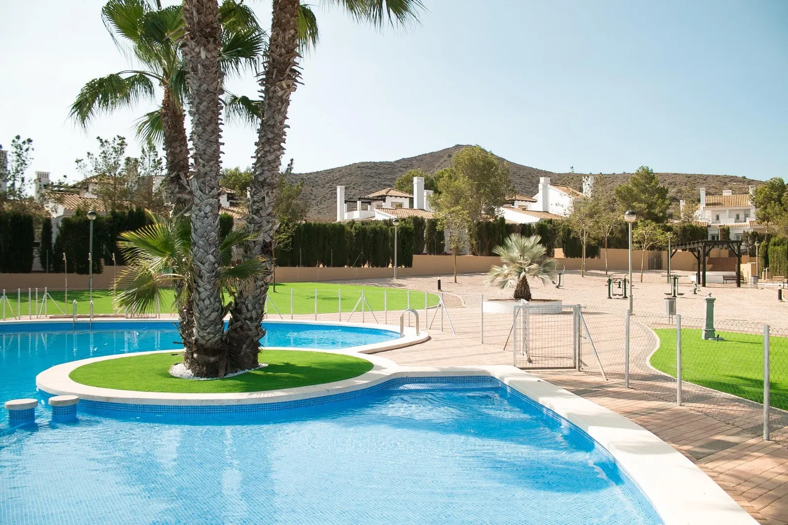 KEY READY SEMI-DETACHED VILLA IN FUENTE ALAMO, MURCIA — 4