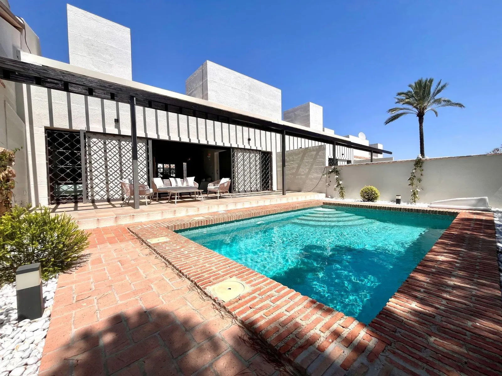 Elegant One-Level Townhouses with Private Pool in Peraleja Golf Resort – Costa Cálida — 1