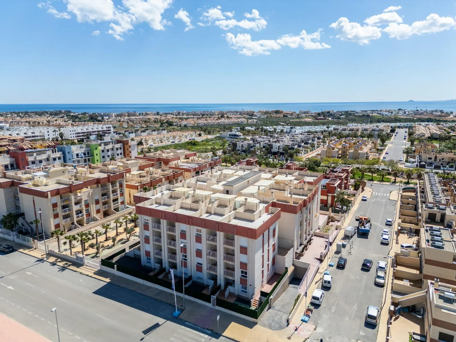 Regenerated Residential Complex in Lomas de Cabo Roig – Renovated Apartments — 2