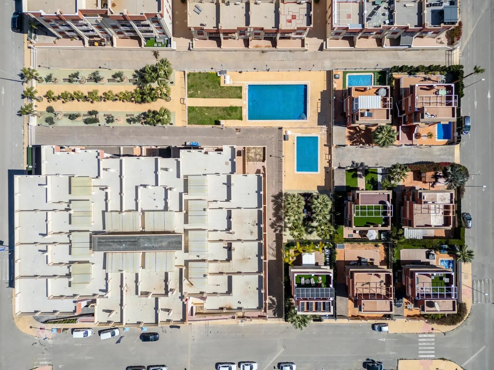 Regenerated Residential Complex in Lomas de Cabo Roig – Renovated Apartments — 5