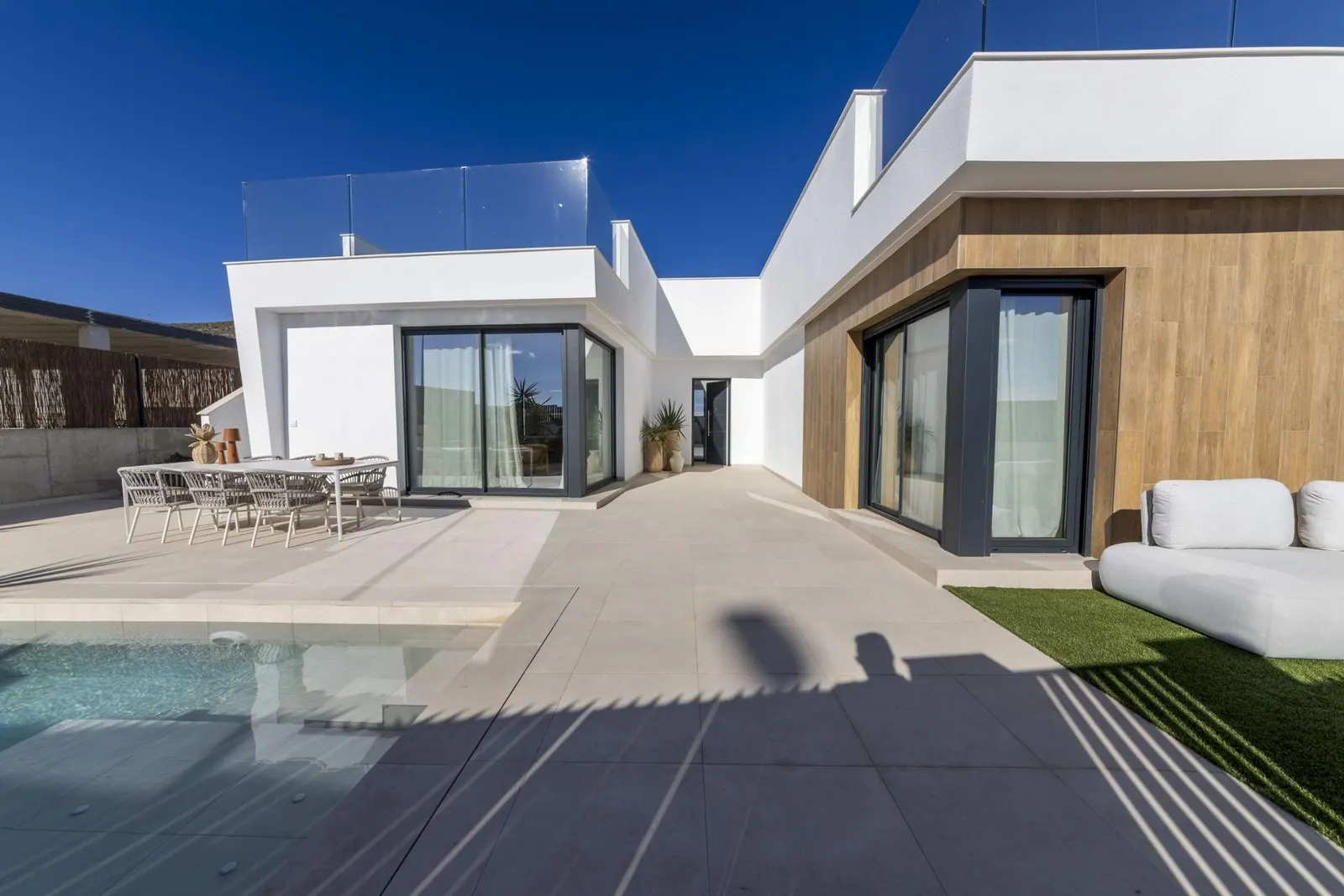 NEW BUILD ONE LEVEL VILLAS IN ALTAONA GOLF RESORT, MURCIA — 1