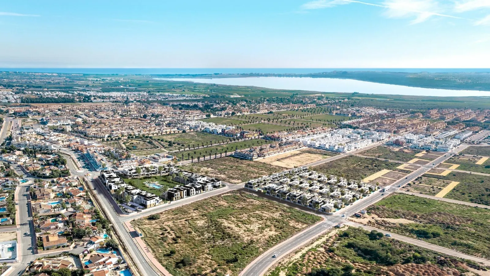 Exclusive Mediterranean Living in Lo Marabú, Ciudad Quesada — 4