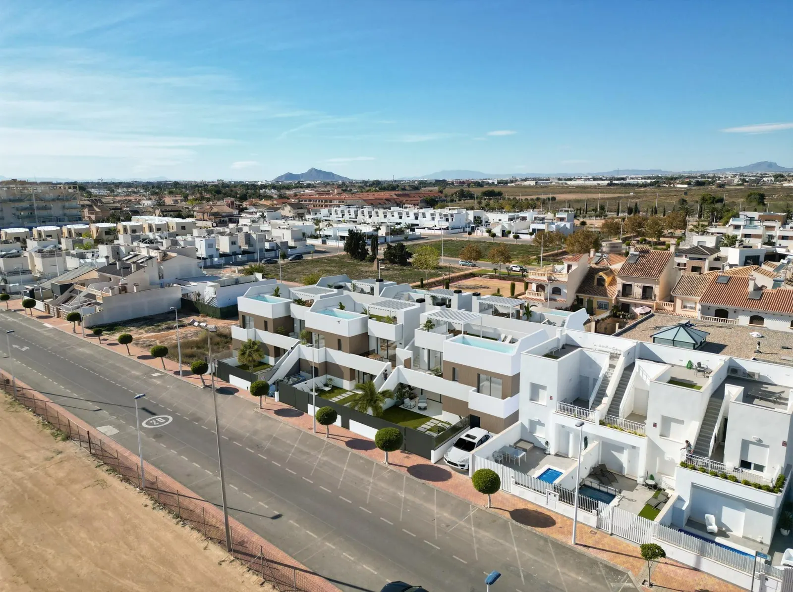 New Build Bungalows with Private Pool in San Pedro del Pinatar — 3