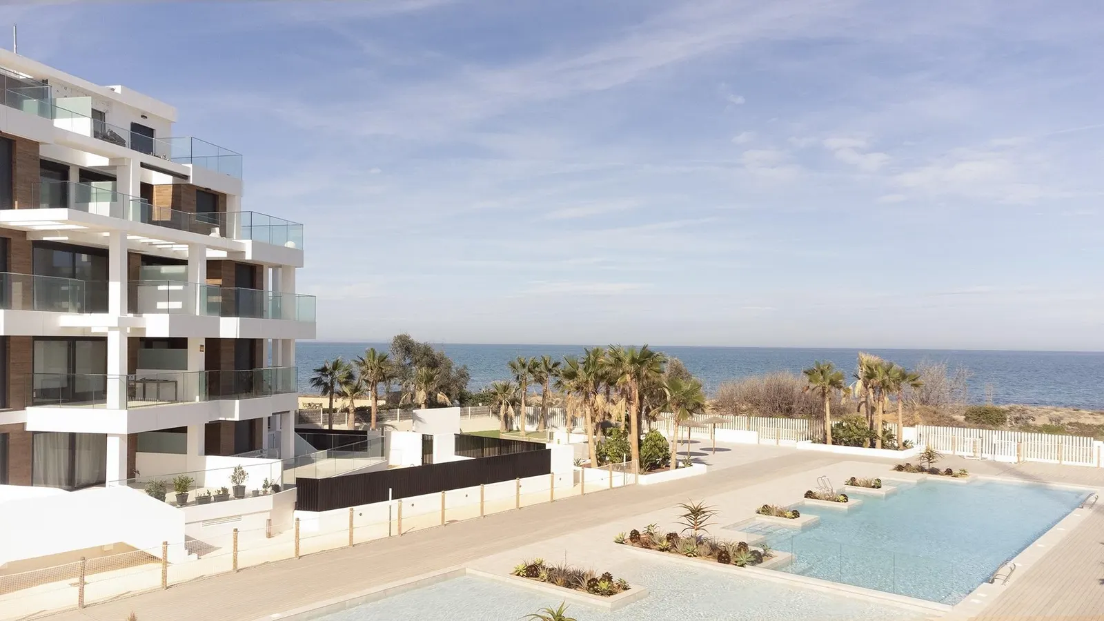 MEDITERRANEAN HOUSING A FEW METERS FROM THE SEA — 1