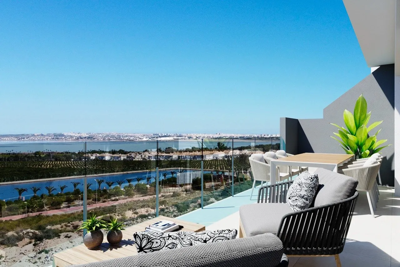 NEW BUILD RESIDENCIAL IN LOS BALCONES, TORREVIEJA — 2