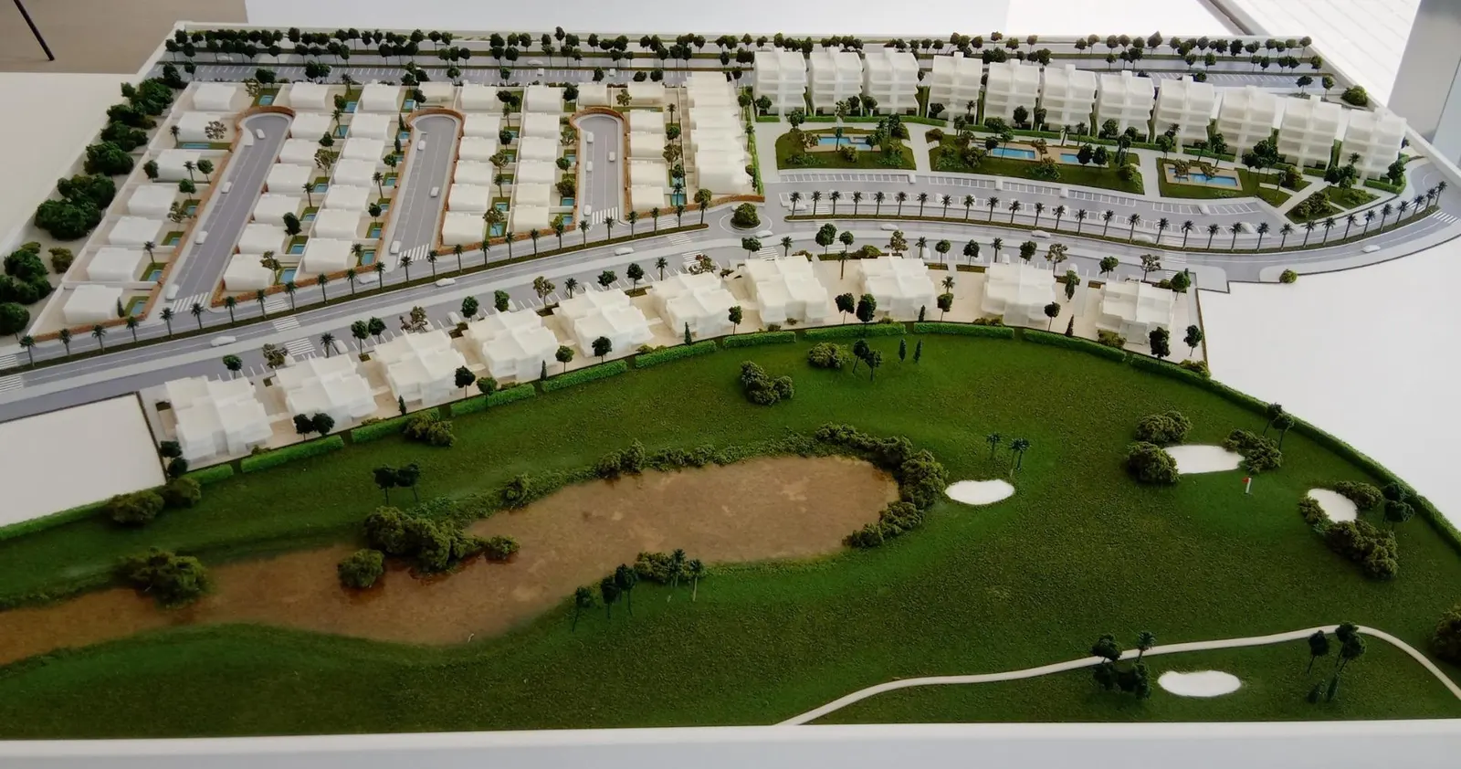 NEW BUILD APARTMENTS IN CONDADO DE ALHAMA GOLF COURSE — 4