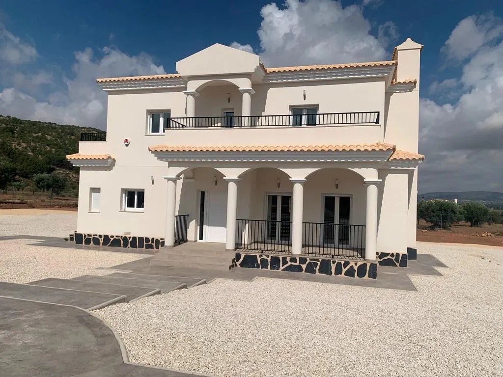 NEW BUILD VILLAS IN PINOSO — 5