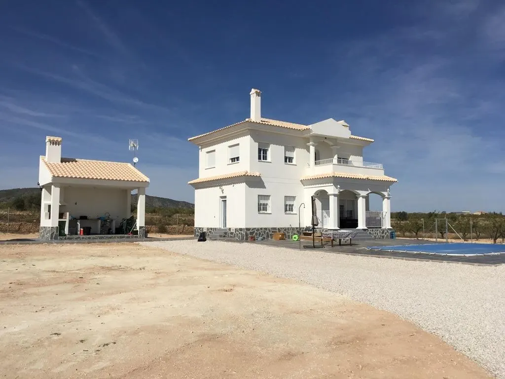 NEW BUILD VILLAS IN PINOSO — 3