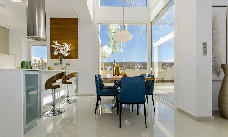 DESIGN VILLA WITH ALL THE LUXURIES — 2