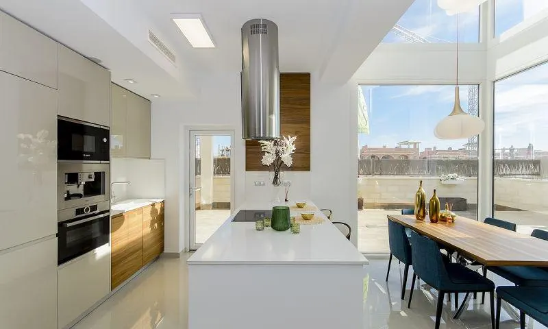 DESIGN VILLA WITH ALL THE LUXURIES — 3