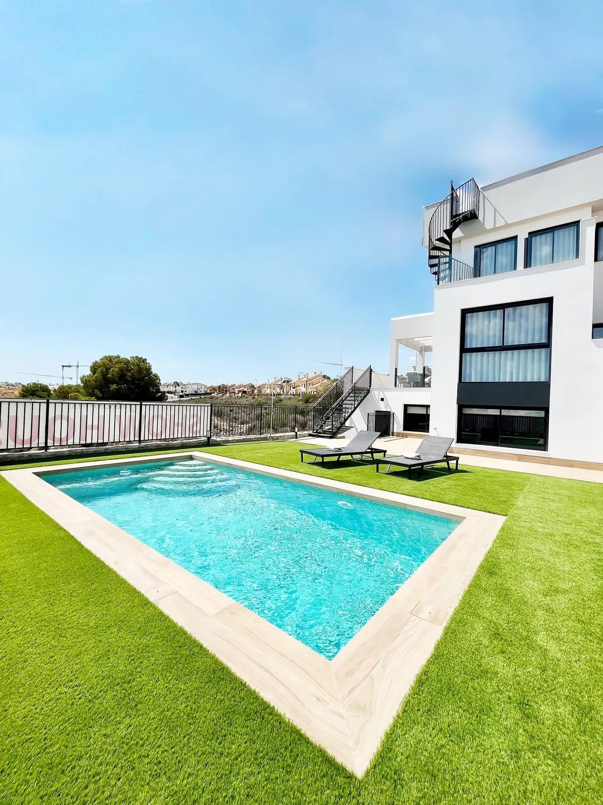 New Build Villas with Private Pool in La Finca Golf Algorfa Costa Blanca South — 2