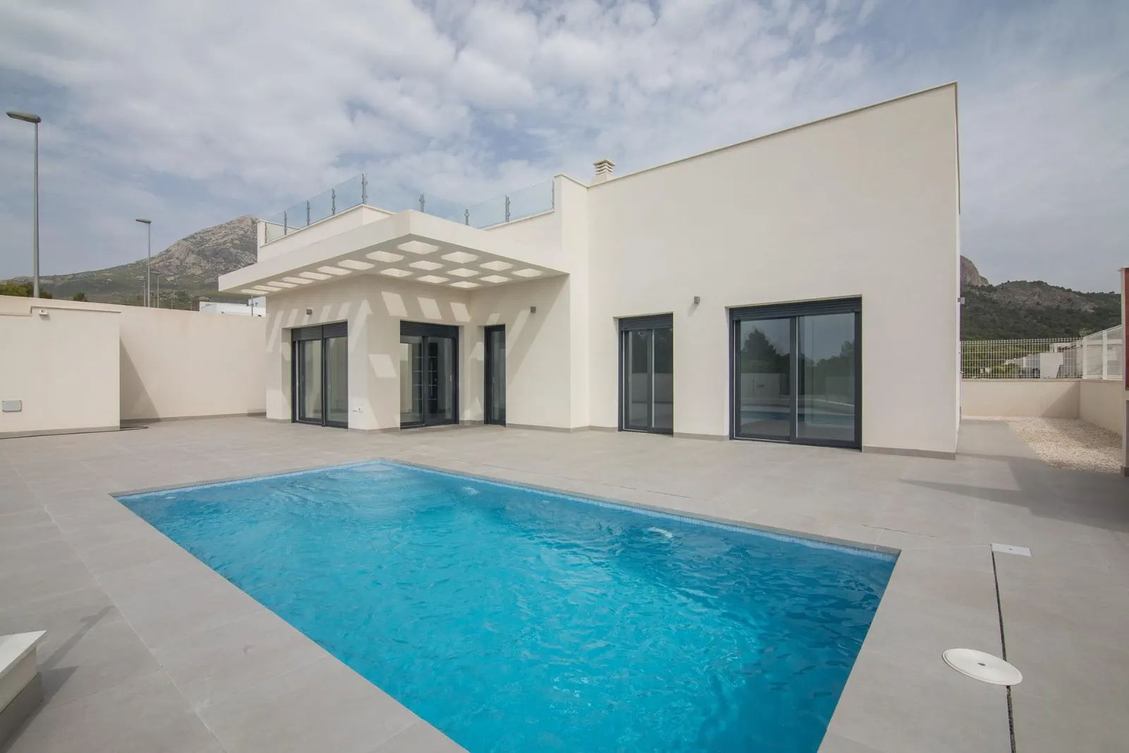 MEDITERRANEAN IN PURE STATE, INSIDE AND OUTSIDE YOUR HOME — 2