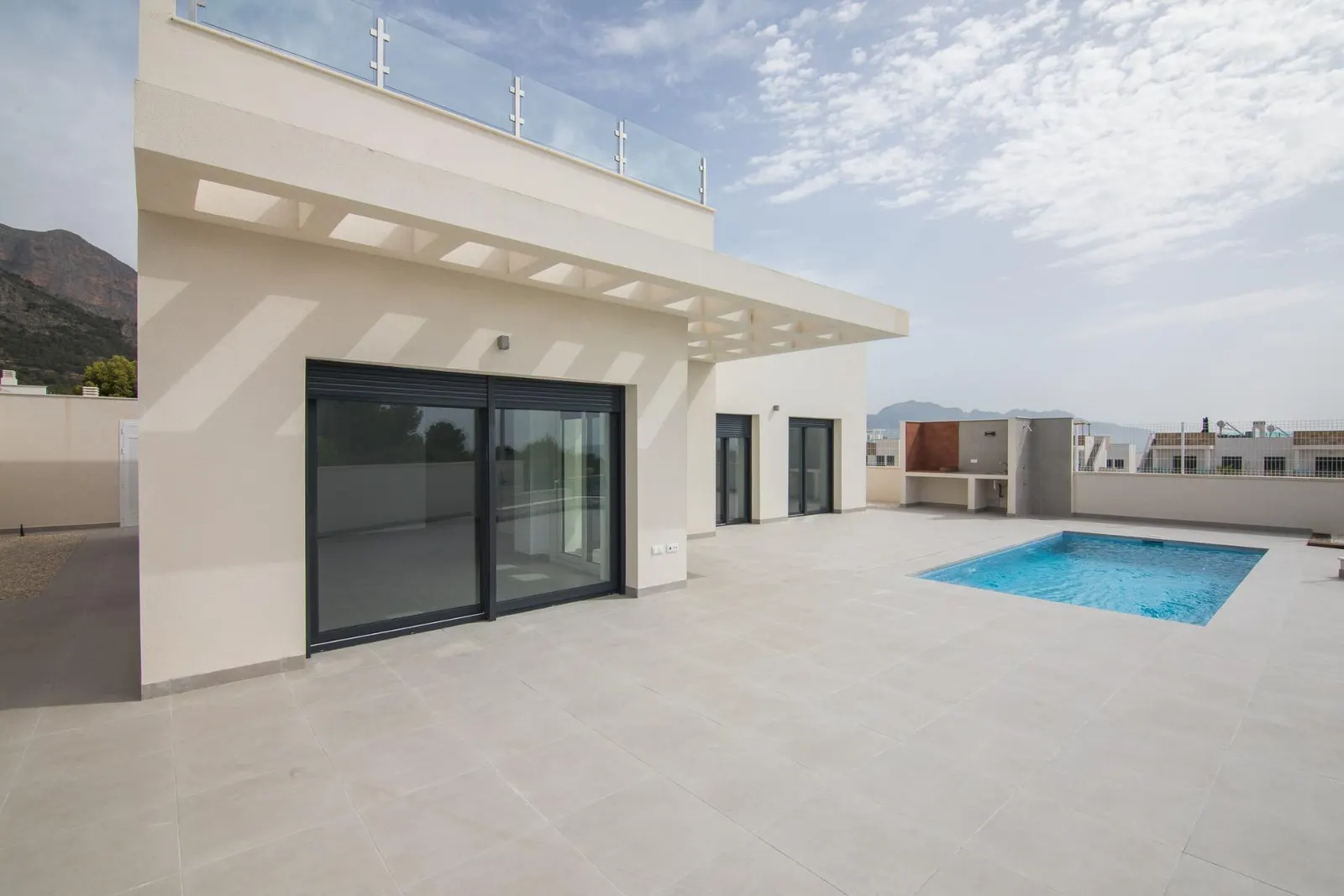 MEDITERRANEAN IN PURE STATE, INSIDE AND OUTSIDE YOUR HOME — 5