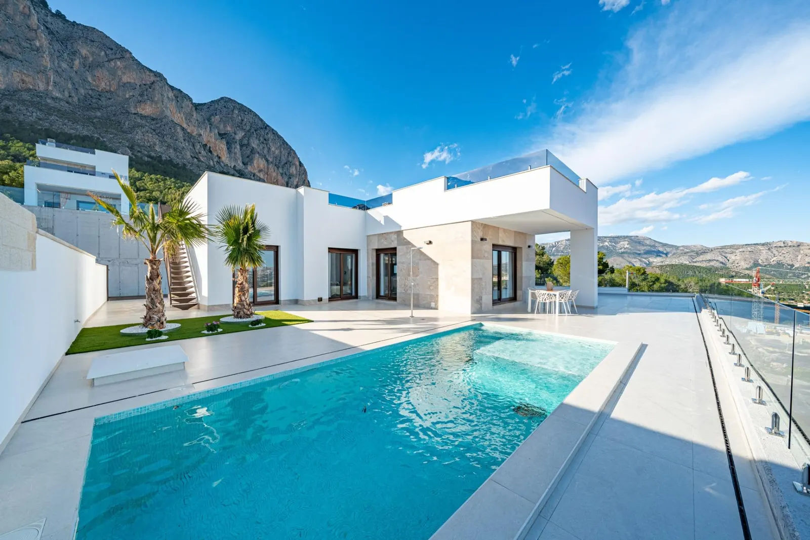 Stunning New Build Villas in Polop with Sea Views — 1