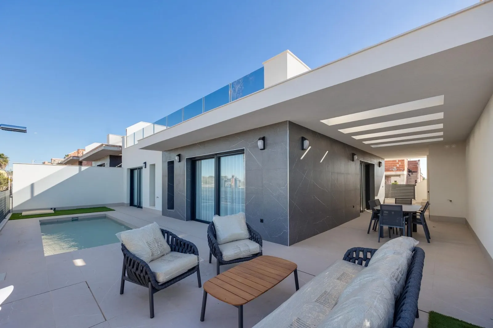 New Villas for Sale in Torrevieja – 2 km from the Sea — 1