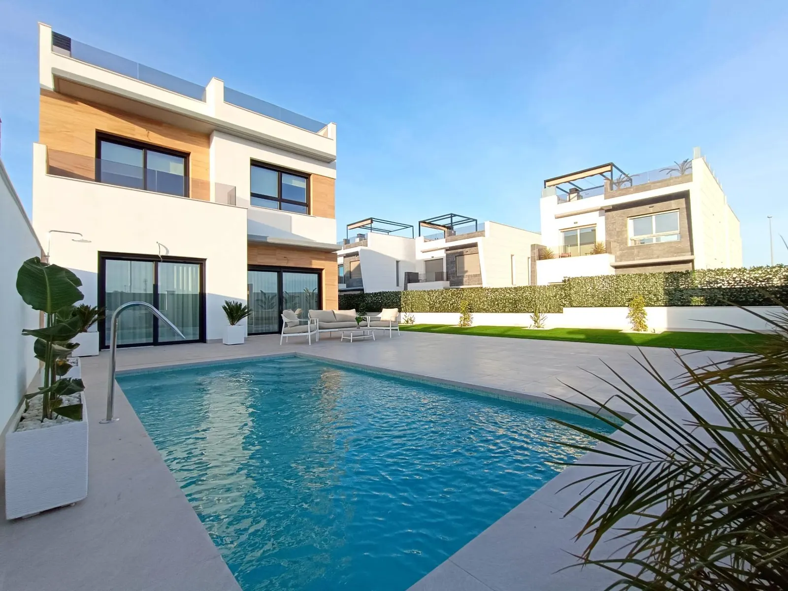 Luxury New Build Semi-Detached Villas in Benijófar, Costa Blanca — 1