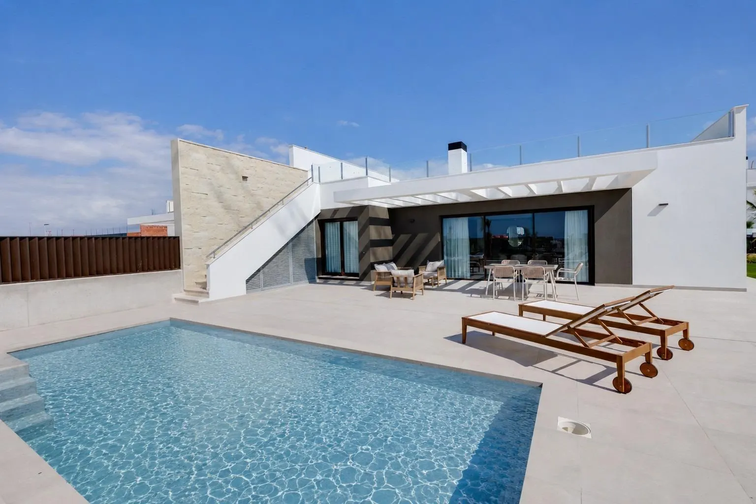 New Build Semi Detached Villas for Sale in Mutxamel with Private Pool and Sea Views — 4