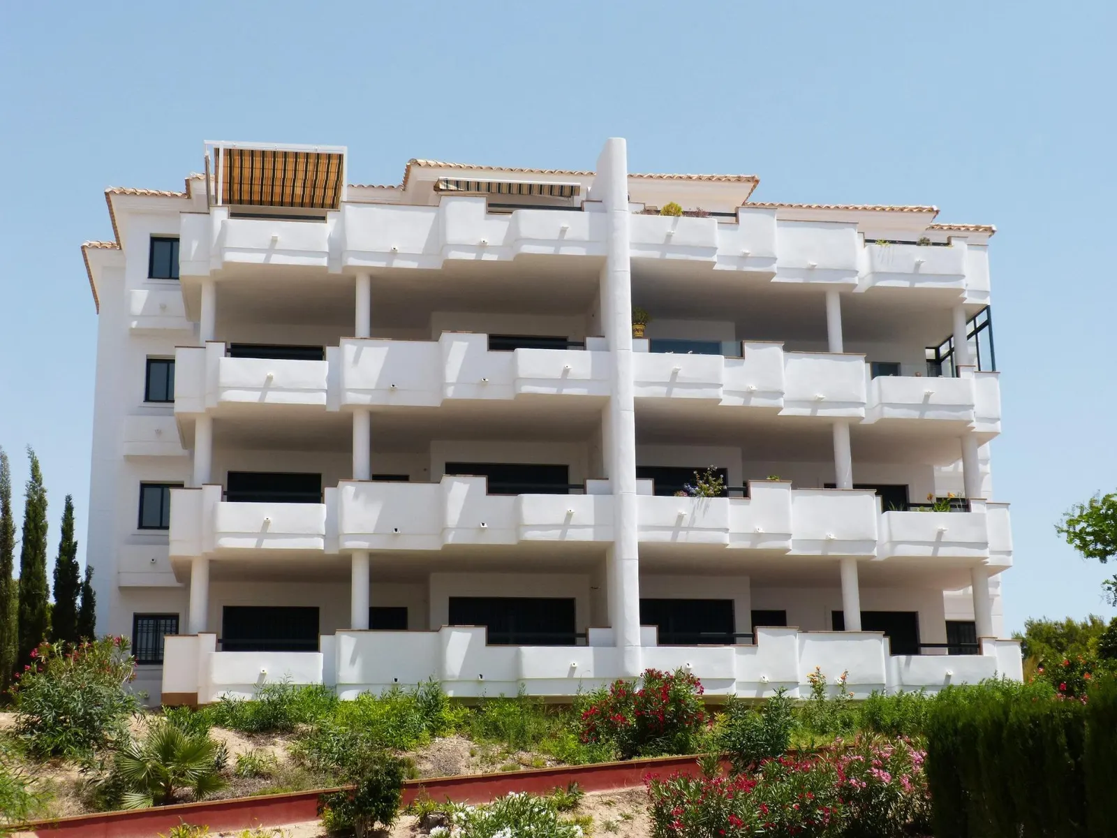 Key Ready Apartments for Sale in Lomas de Campoamor, Orihuela Costa — 1