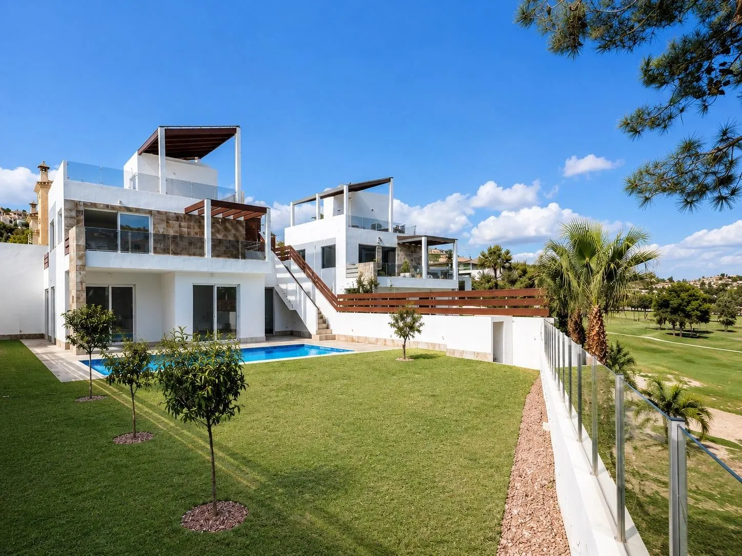 Luxury Golf Frontline Villas in Ciudad Quesada, Costa Blanca — 1